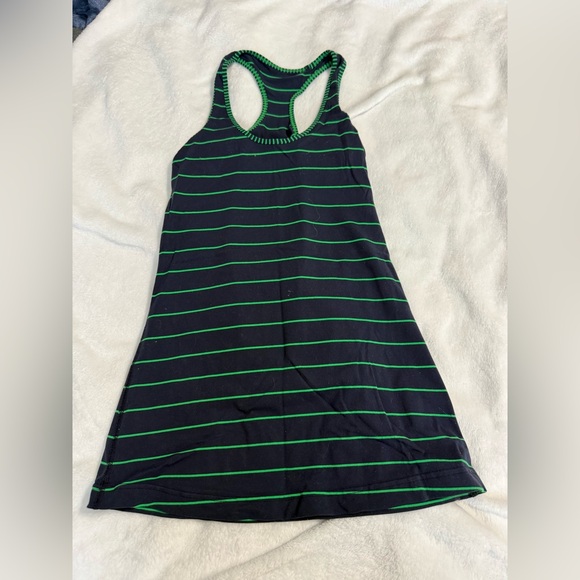 Lululemon Black and Green Striped Workout Tank - Picture 1 of 2